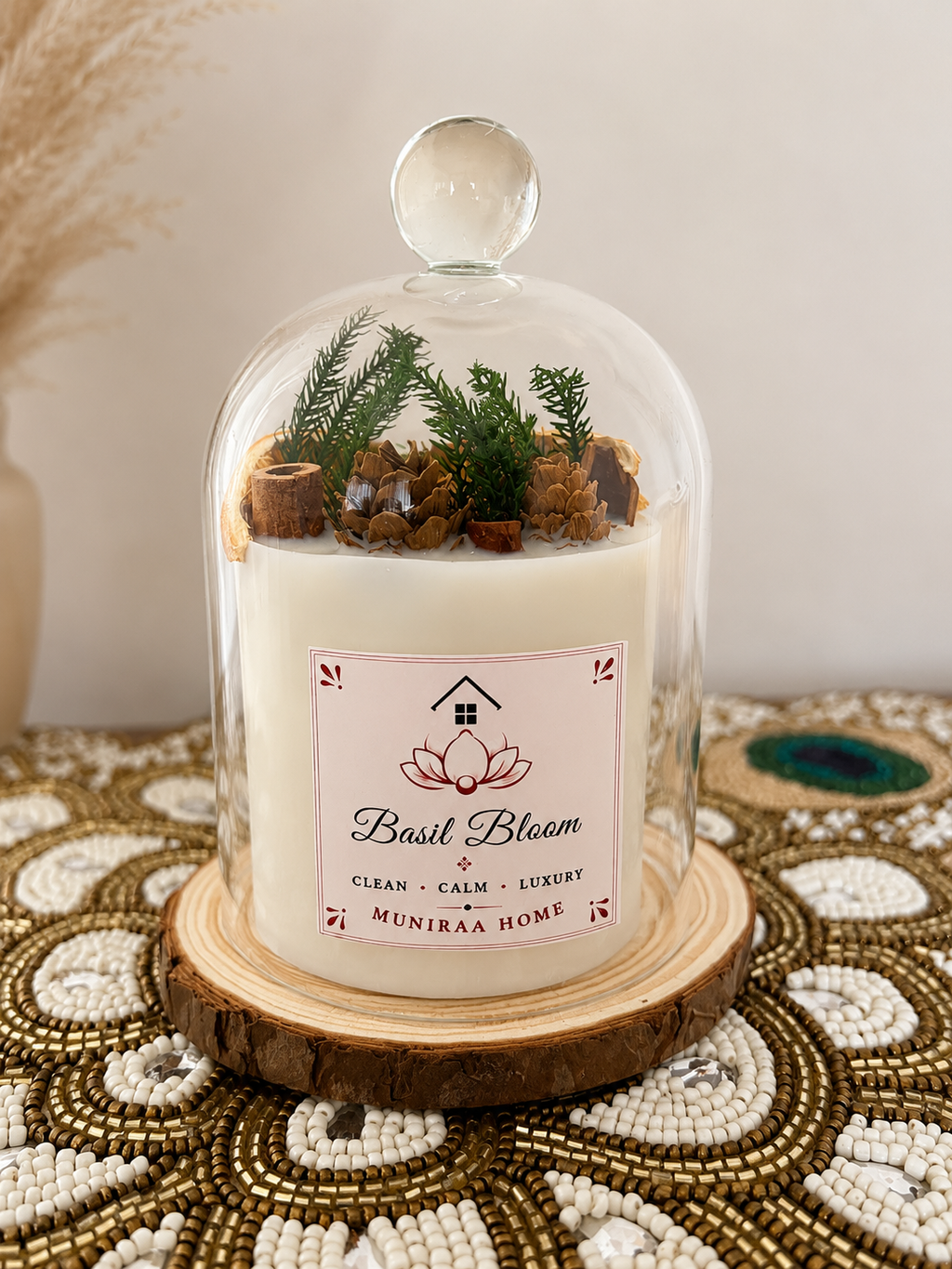Muniraa Dome Candle